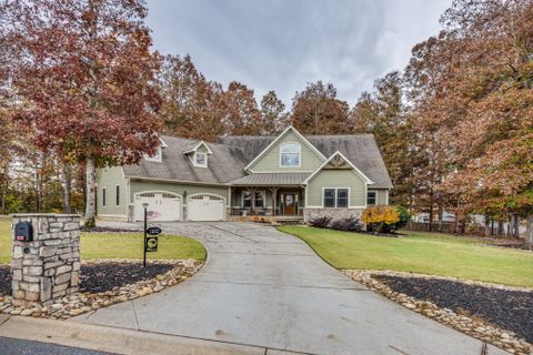 1002 Waterside Drive
