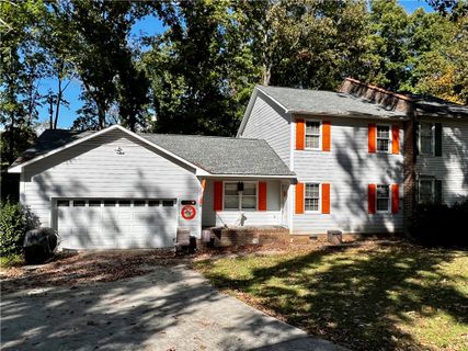 12008 W Camelia Lane sold home in Millbrook, Seneca, SC