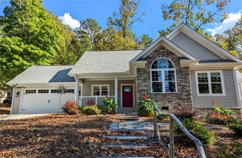 45 Foremast Drive