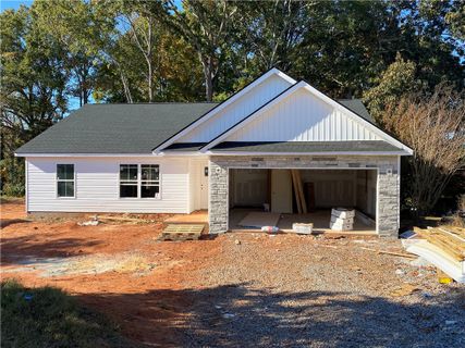130 Leawood Avenue sold home in Broadview Estat, Anderson, SC