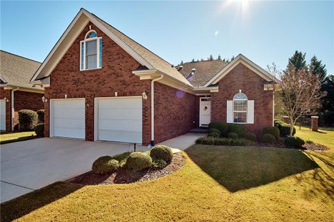 Previously sold for $360,000