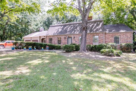 Previously sold for $495,000