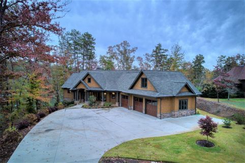 703 Rivercliff Court