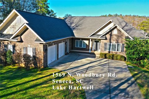 1569 N Woodbury Road sold home in Calhoun Point, Seneca, SC