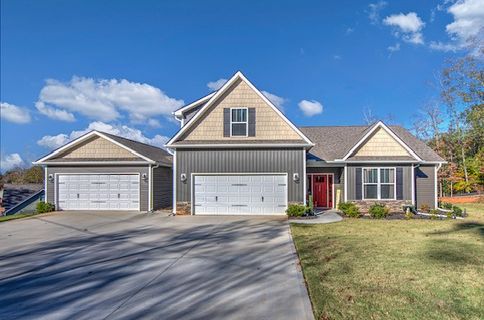 104 Inlet Pointe Drive