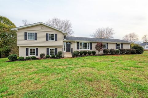 200 Altamont Court sold home in Towne Creek Cov, Anderson, SC