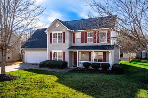 300 Cardinal Woods Way sold home in Cardinal Woods, Easley, SC