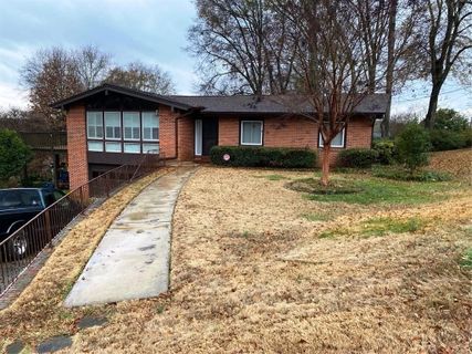 111 Apple Drive