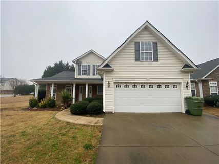 18 Southern Height Drive Drive sold home in No Subdivision, Greenville, SC