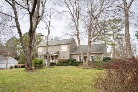 203 Ashley Road sold home in Ashley Estates, Clemson, SC