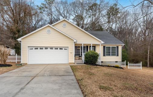 222 Ashwood Lane