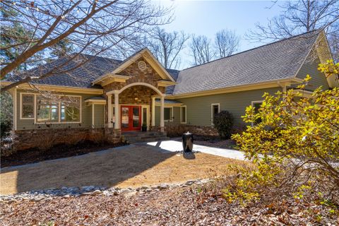 702 Navigators Point sold home in Beacon Shores, Seneca, SC