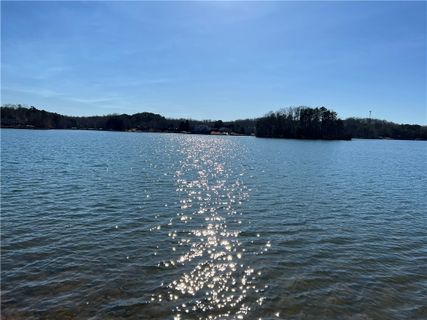 00 Lakeside Drive sold home in Lakeside Estate, Seneca, SC