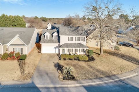 109 Elliott Circle