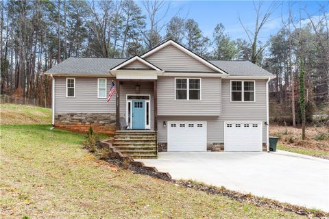 Previously sold for $368,000