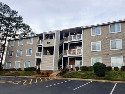 220 Elm Street 621