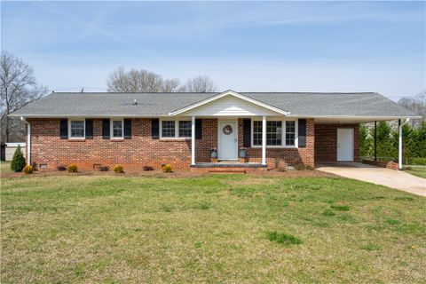 118 Terrace Lane sold home in Broadview Estat, Anderson, SC