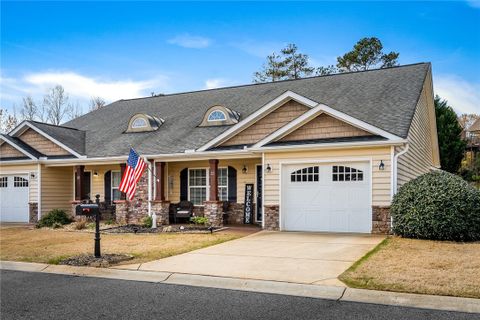 25 Hillsborough Drive