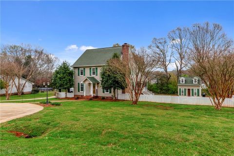 124 Frances Cannon Drive
