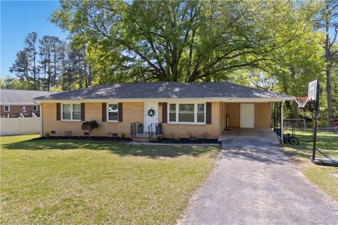 Previously sold for $230,000