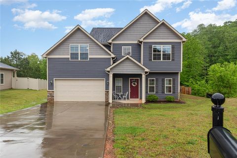 5 Cringle Lane