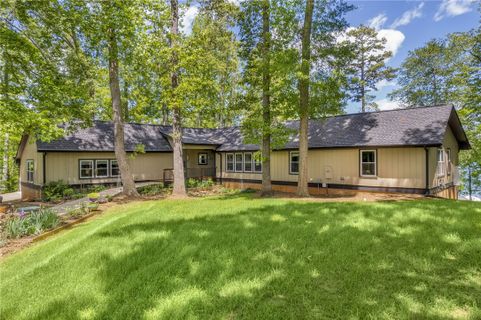 1529 Gaspe Boulevard