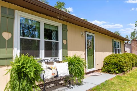 206 Willow Tree Lane sold home in Sue Gignilliat, Seneca, SC
