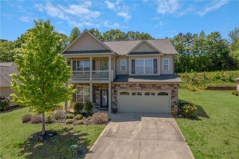 134 Stone Cottage Drive