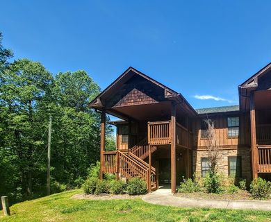 312 Kill Devil Hill P sold home in Harbor View Of Keowee, Six Mile, SC