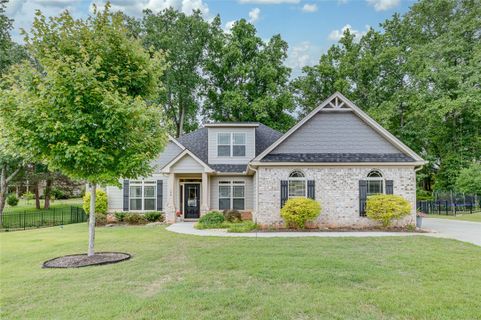 106 Buckland Drive