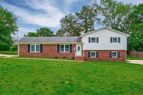 102 Forest Park Drive sold home in Forest Park Sub, Easley, SC