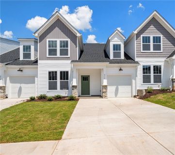 212 Woodhouse Way