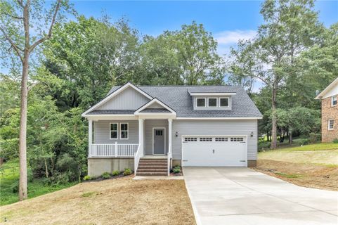 305 Melonie Dr Extension sold home in Forest Acres, Piedmont, SC