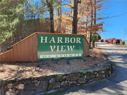 312 Kill Devil Hill sold home in Harbor View Of Keowee, Six Mile, SC