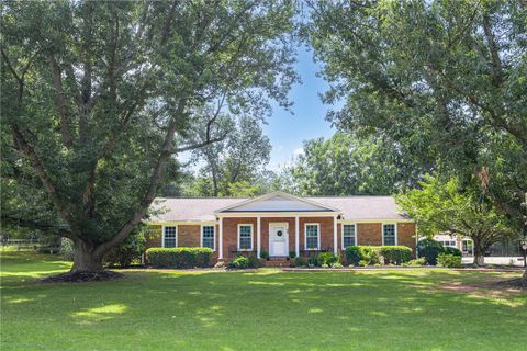 514 Clarendon Drive