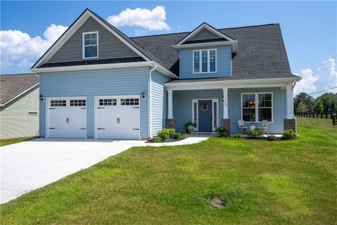 100 Carolina Drive