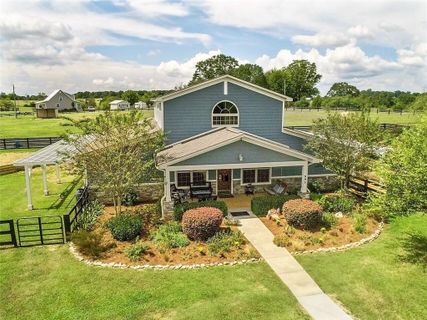 995 Coneross Point Drive sold home in Coneross Point, Seneca, SC