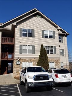 831 Harts Cove Way