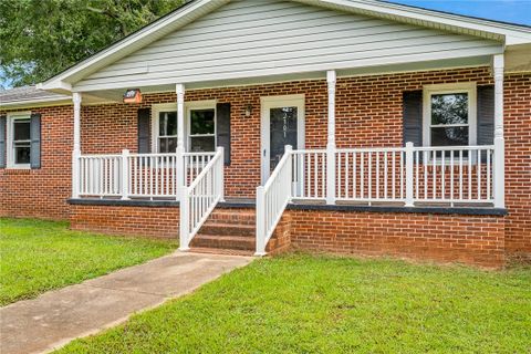 2301 Poplar Lane