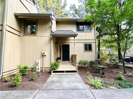 103 Harbor Lights Drive