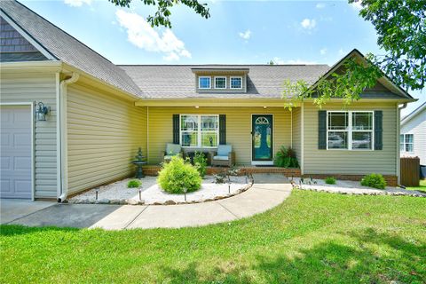 144 Bufflehead Circle sold home in Amsterdam Grove, Liberty, SC