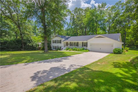 112 Chantilly Drive