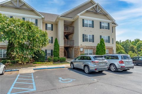 521 Lookover Drive