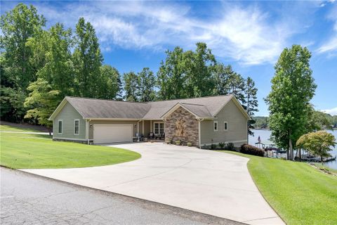 110 Walker Point sold home in Walker Point, Seneca, SC