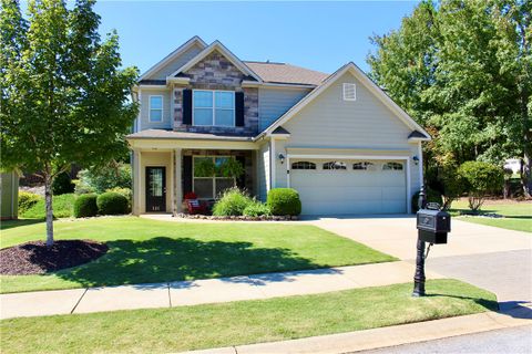 121 Stone Cottage Drive