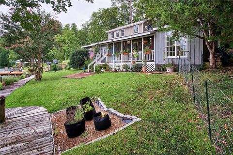 326 Whitewater Lake Road sold home in Whitewater Lake, Tamassee, SC