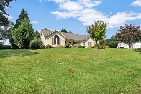 102 Cardinal Drive Keowee Views sold home in Normandy Shores, Seneca, SC