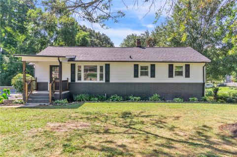 302 Grigsby Avenue sold home in Wyatt Ag, Easley, SC