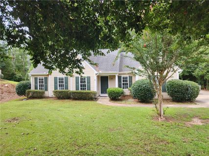 Previously sold for $290,600