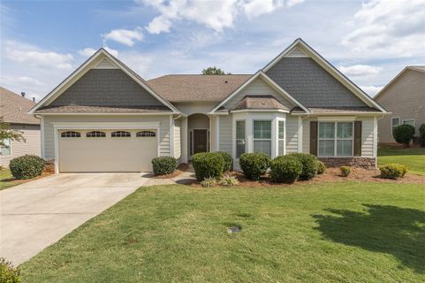 112 Stone Cottage Drive